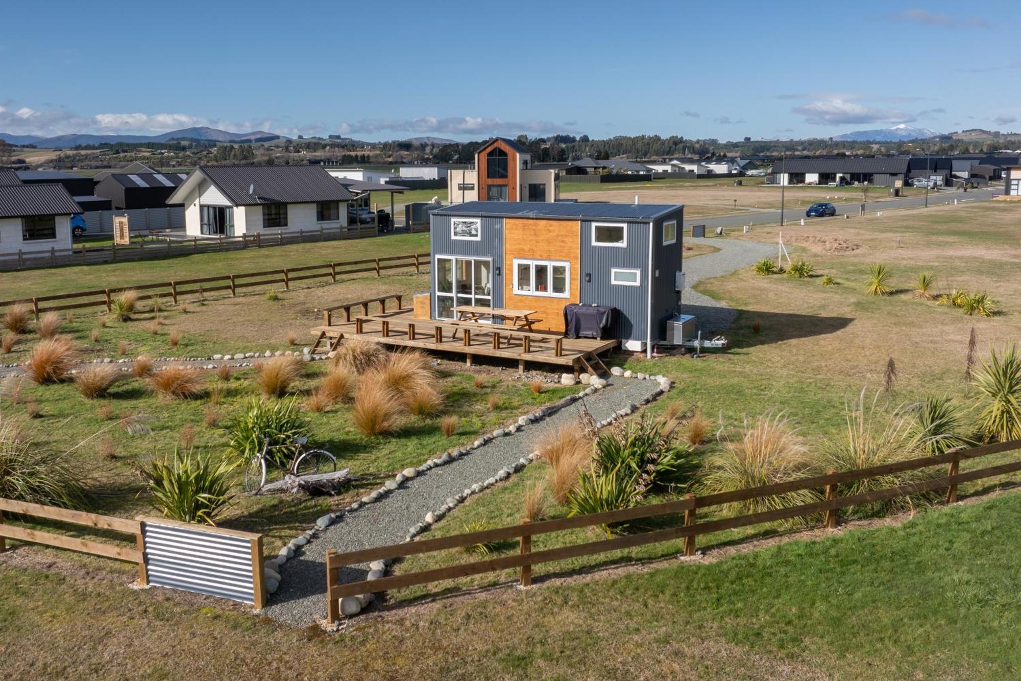 Tiny Piece Of Paradise - Te Anau Tiny House 외부 사진